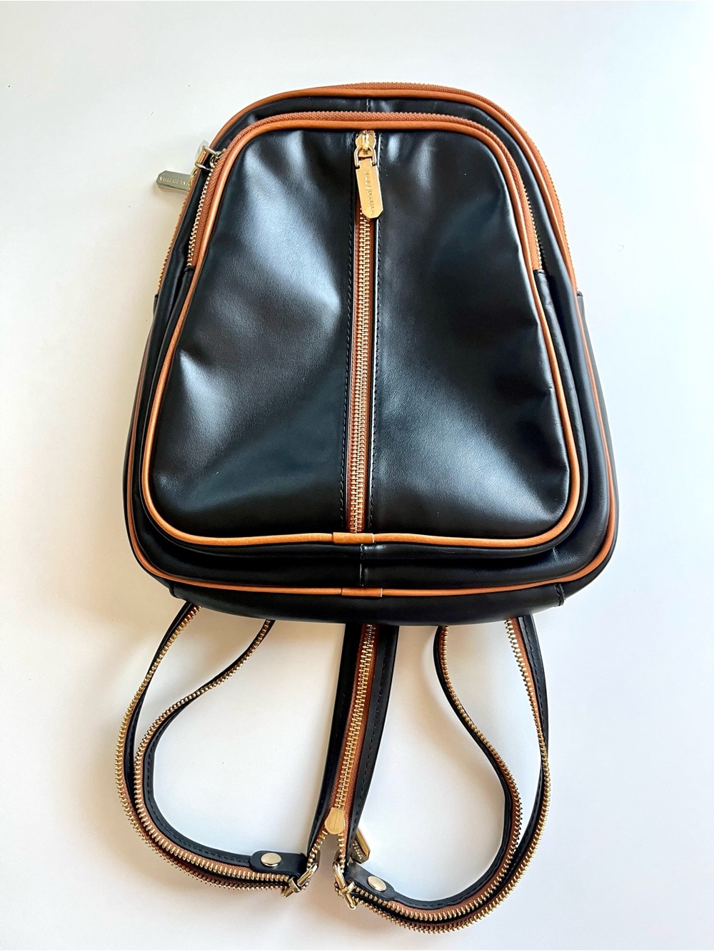 Valentina Italian Leather Convertible Backpack – Black & Cognac – Made in Italy